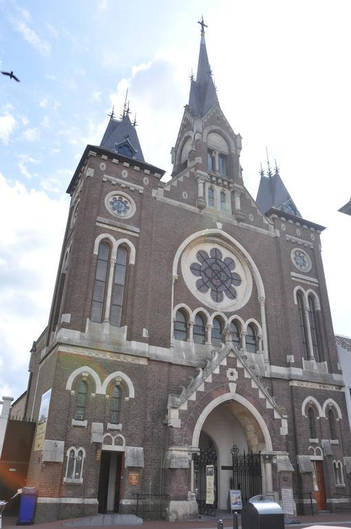 A-Hotel Oosterhout Oosterhout  Bagian luar foto