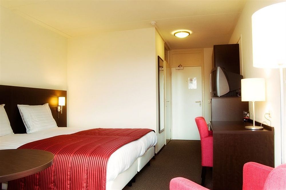 A-Hotel Oosterhout Oosterhout  Bagian luar foto