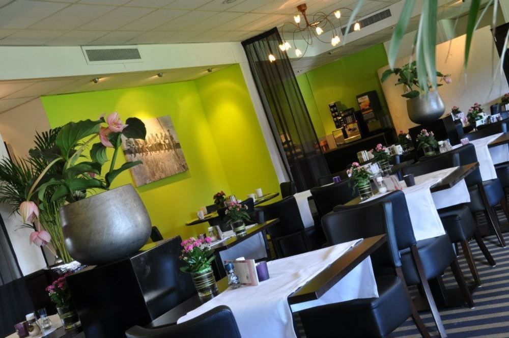 A-Hotel Oosterhout Oosterhout  Bagian luar foto